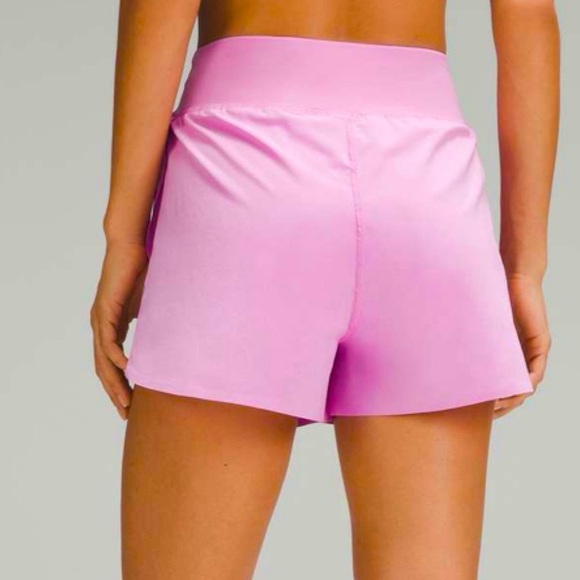 Lululemon Fast & Free High Rise Classic Shorts Dahlia Mauve Reflective 14 NWT - Picture 2 of 8
